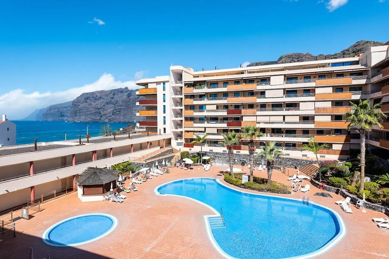 Los Gigantes Cliffs View Two Bedroom Apartment Puerto de Santiago